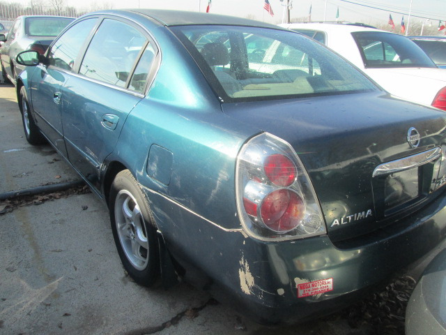 2004 Nissan Altima Unknown