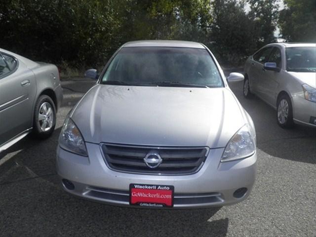 2004 Nissan Altima Pickupslt Quad Cab SWB 4WD 4x4 Truck