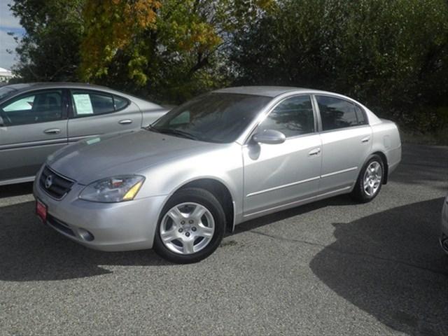 2004 Nissan Altima Pickupslt Quad Cab SWB 4WD 4x4 Truck