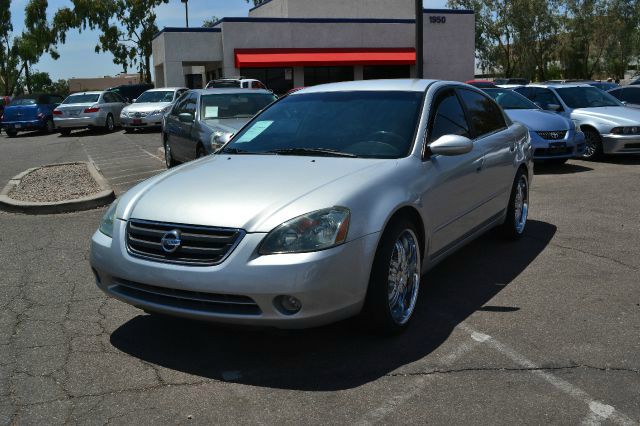 2004 Nissan Altima LE