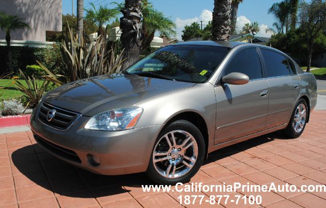 2004 Nissan Altima LE