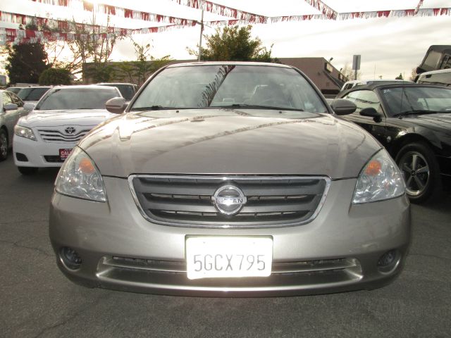 2004 Nissan Altima Pickupslt Quad Cab SWB 4WD 4x4 Truck