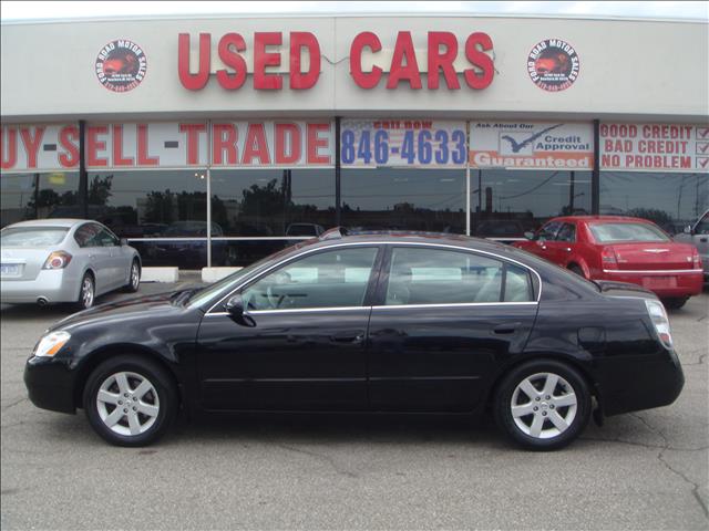 2004 Nissan Altima Pickupslt Quad Cab SWB 4WD 4x4 Truck