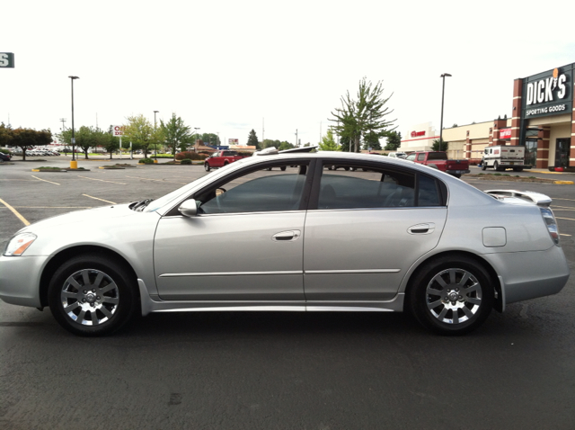 2004 Nissan Altima SLT Quad Cab 2WD