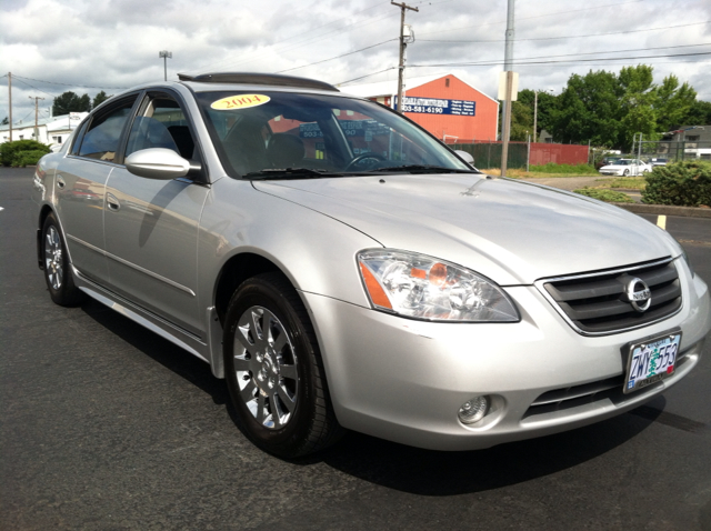 2004 Nissan Altima SLT Quad Cab 2WD