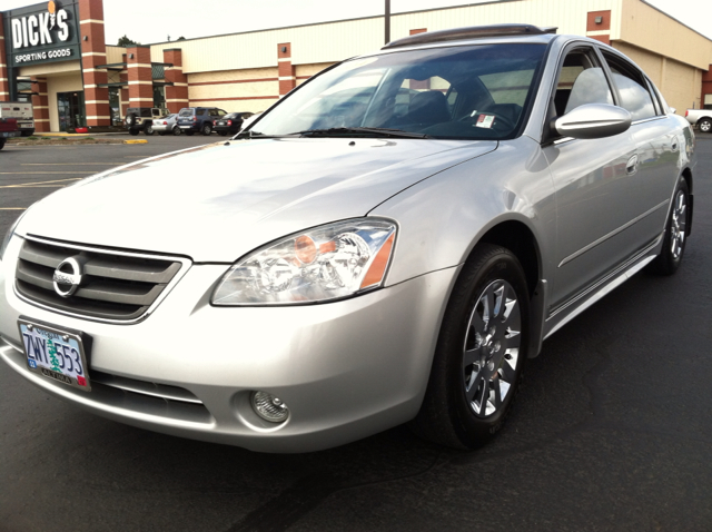 2004 Nissan Altima SLT Quad Cab 2WD