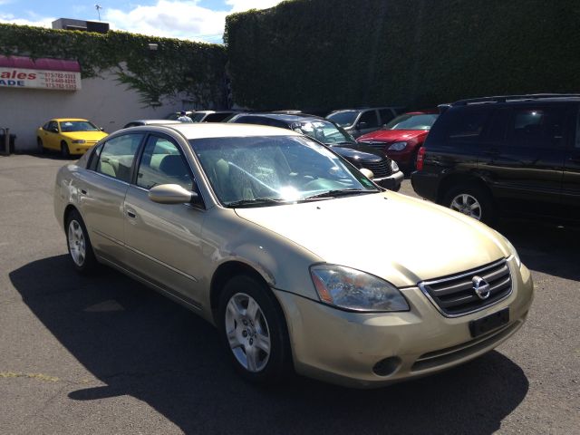 2004 Nissan Altima Sl500 W/navigation / Keyless GO Convertible