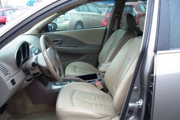 2004 Nissan Altima SE