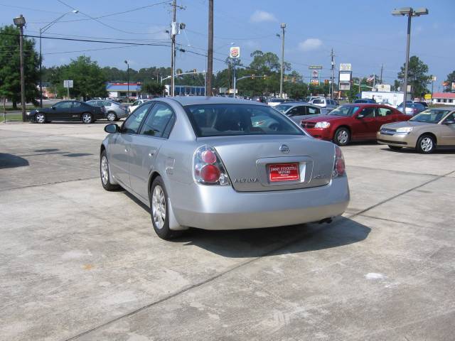 2005 Nissan Altima EX