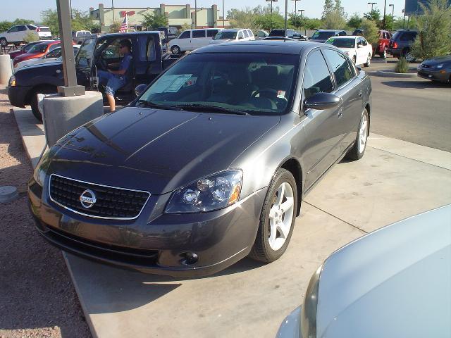 2005 Nissan Altima Front-wheel Drive LS SUV