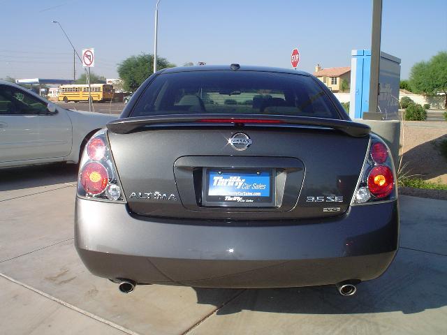 2005 Nissan Altima Front-wheel Drive LS SUV