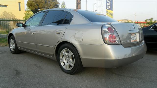 2005 Nissan Altima EX