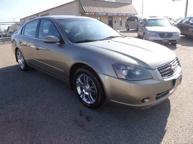 2005 Nissan Altima LE