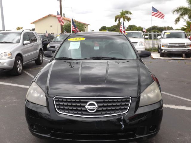 2005 Nissan Altima Pickupslt Quad Cab SWB 4WD 4x4 Truck