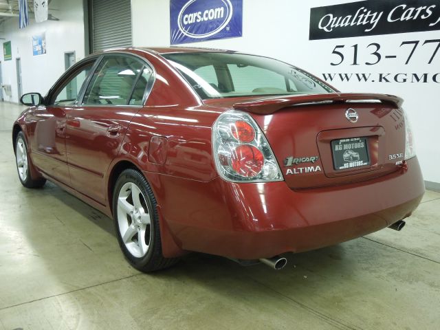 2005 Nissan Altima ST Pickup 4D 5 1/2 Ft