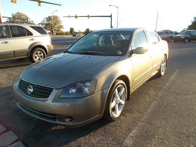 2005 Nissan Altima LE