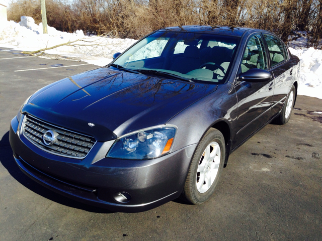 2005 Nissan Altima XR