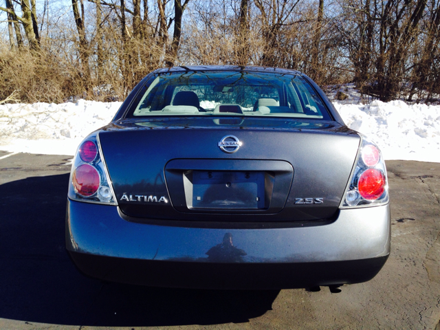 2005 Nissan Altima XR