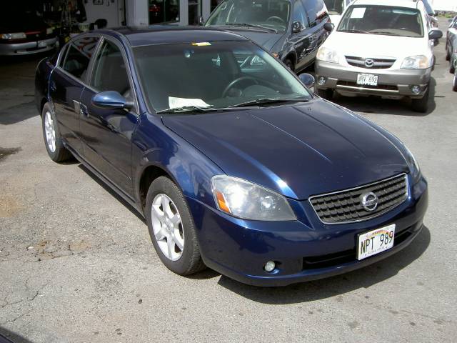 2005 Nissan Altima XR