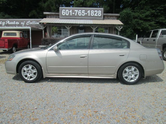 2005 Nissan Altima Pickupslt Quad Cab SWB 4WD 4x4 Truck