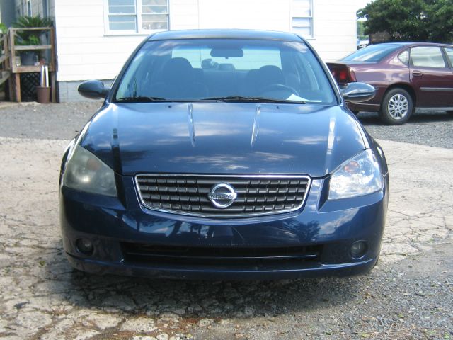 2005 Nissan Altima LE