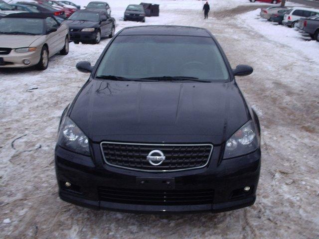 2005 Nissan Altima 2500 HD LS