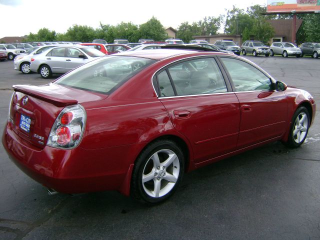 2005 Nissan Altima LE