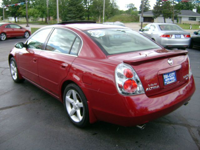 2005 Nissan Altima LE