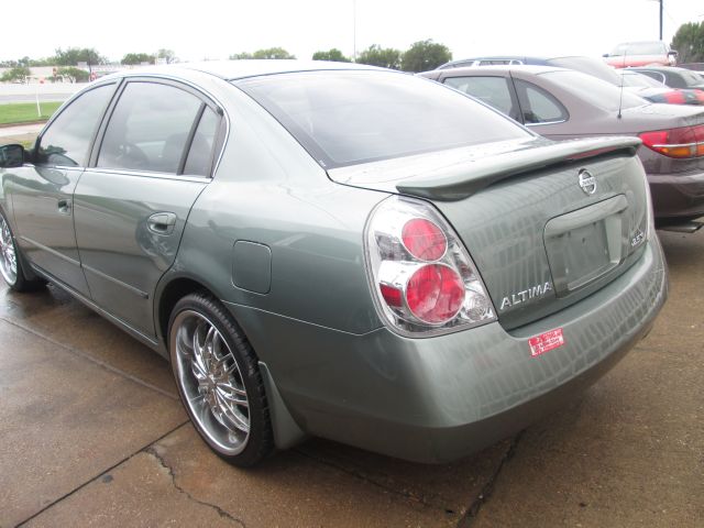 2005 Nissan Altima Unknown