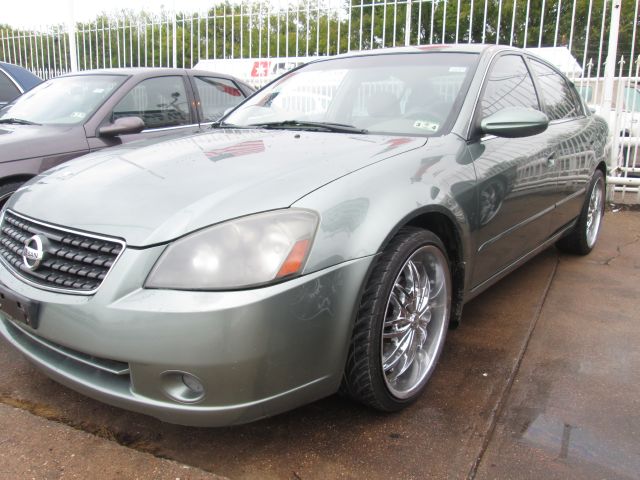 2005 Nissan Altima Unknown