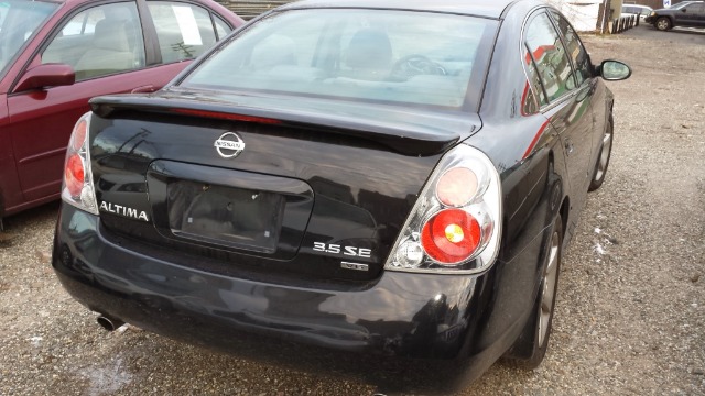 2005 Nissan Altima LE