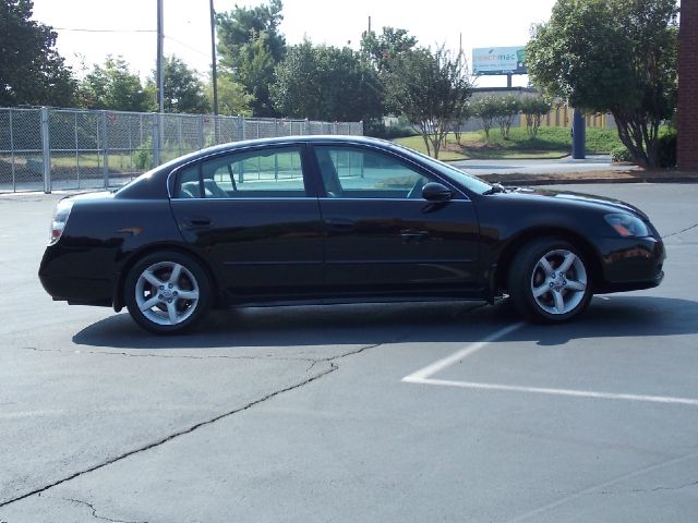 2005 Nissan Altima LE