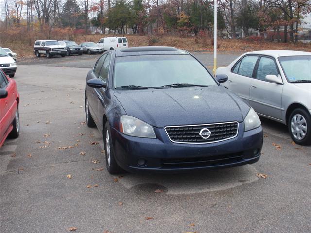 2005 Nissan Altima XR