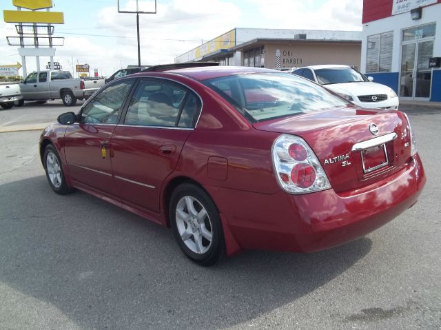 2005 Nissan Altima SLT Quad Cab 2WD