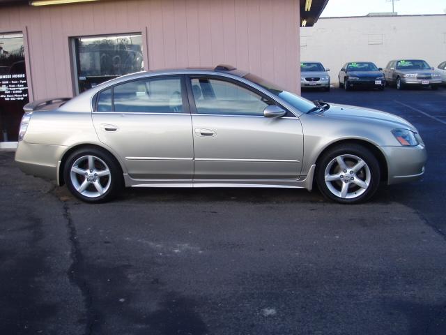 2005 Nissan Altima SE