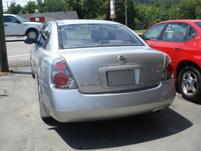 2005 Nissan Altima XR