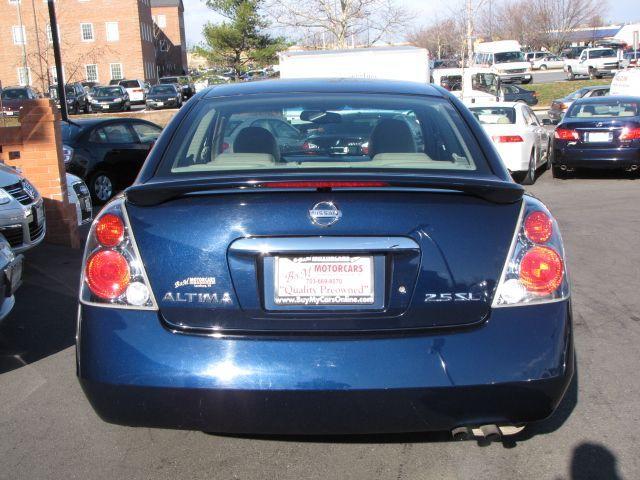 2005 Nissan Altima 15