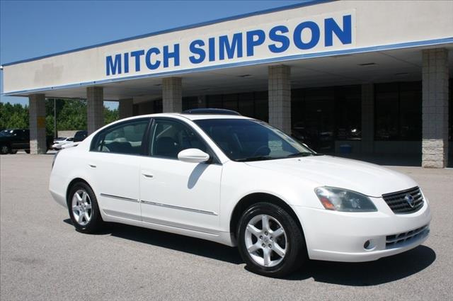 2005 Nissan Altima 2WD Supercab FX2