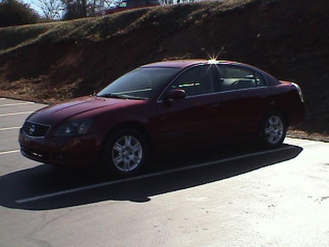 2005 Nissan Altima XR