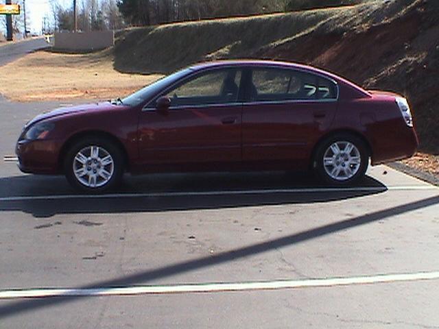 2005 Nissan Altima XR