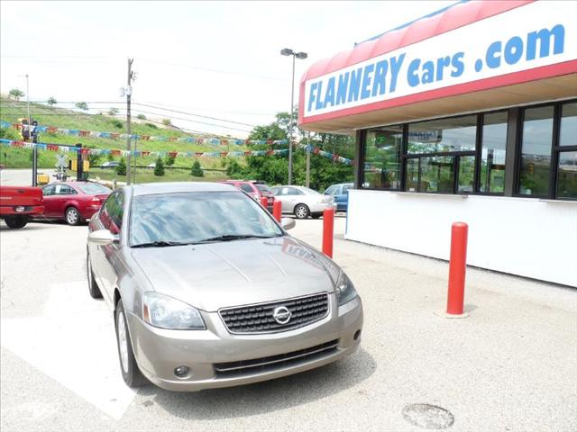 2005 Nissan Altima Ls,reg Cab,stepside