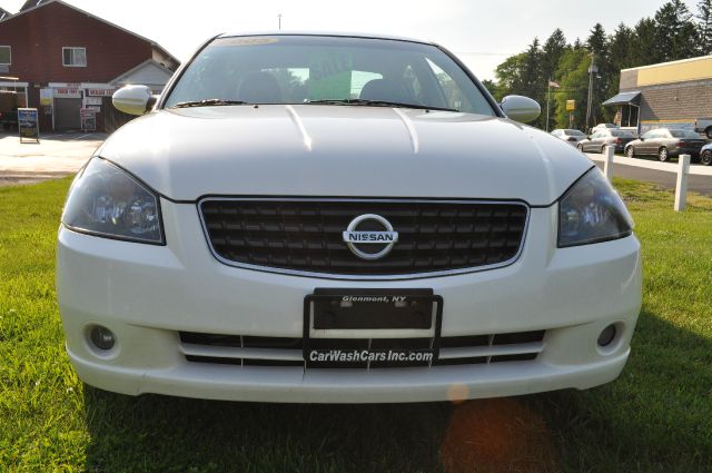 2005 Nissan Altima GS-R