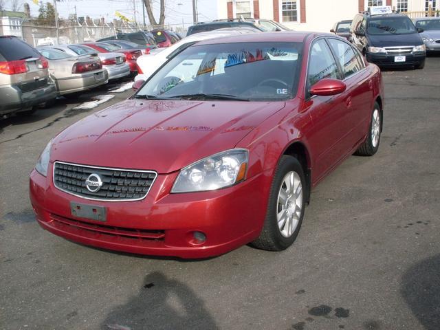 2005 Nissan Altima Unknown