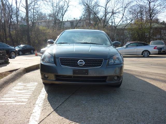 2005 Nissan Altima SE