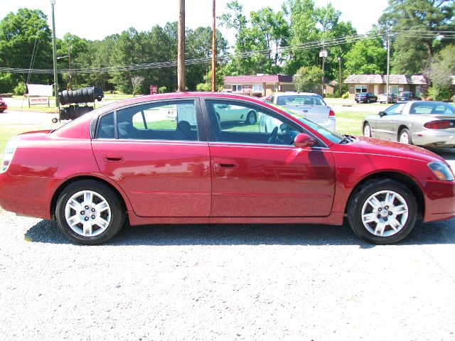 2005 Nissan Altima Pickupslt Quad Cab SWB 4WD 4x4 Truck