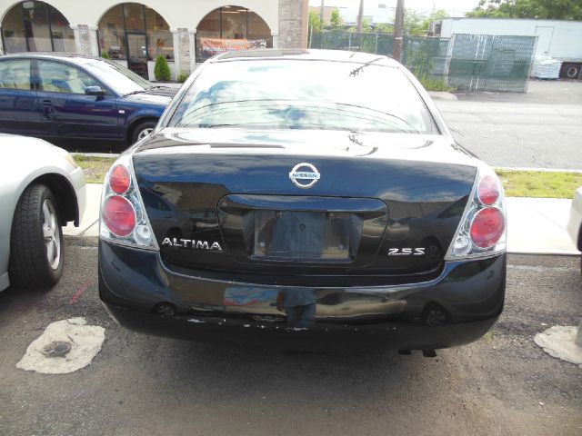 2005 Nissan Altima Pickupslt Quad Cab SWB 4WD 4x4 Truck