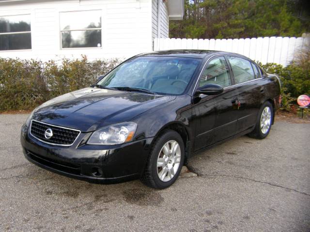 2005 Nissan Altima XR