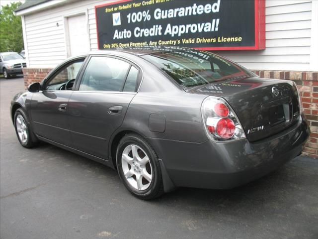 2005 Nissan Altima 3.5tl W/tech Pkg