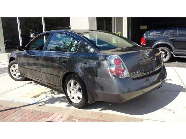 2005 Nissan Altima Pickupslt Quad Cab SWB 4WD 4x4 Truck