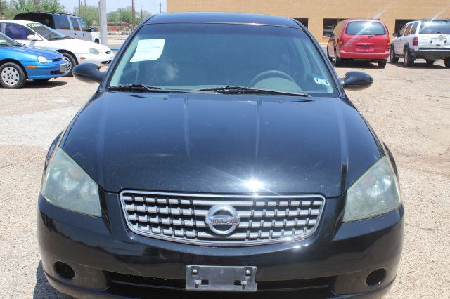 2005 Nissan Altima Pickupslt Quad Cab SWB 4WD 4x4 Truck